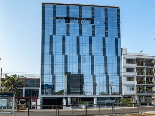 Edificio Square – Av. Benavides 2975, Miraflores
